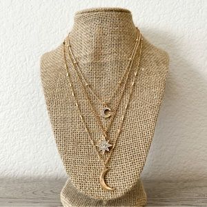 NEW | layered necklace with star and moon pendant